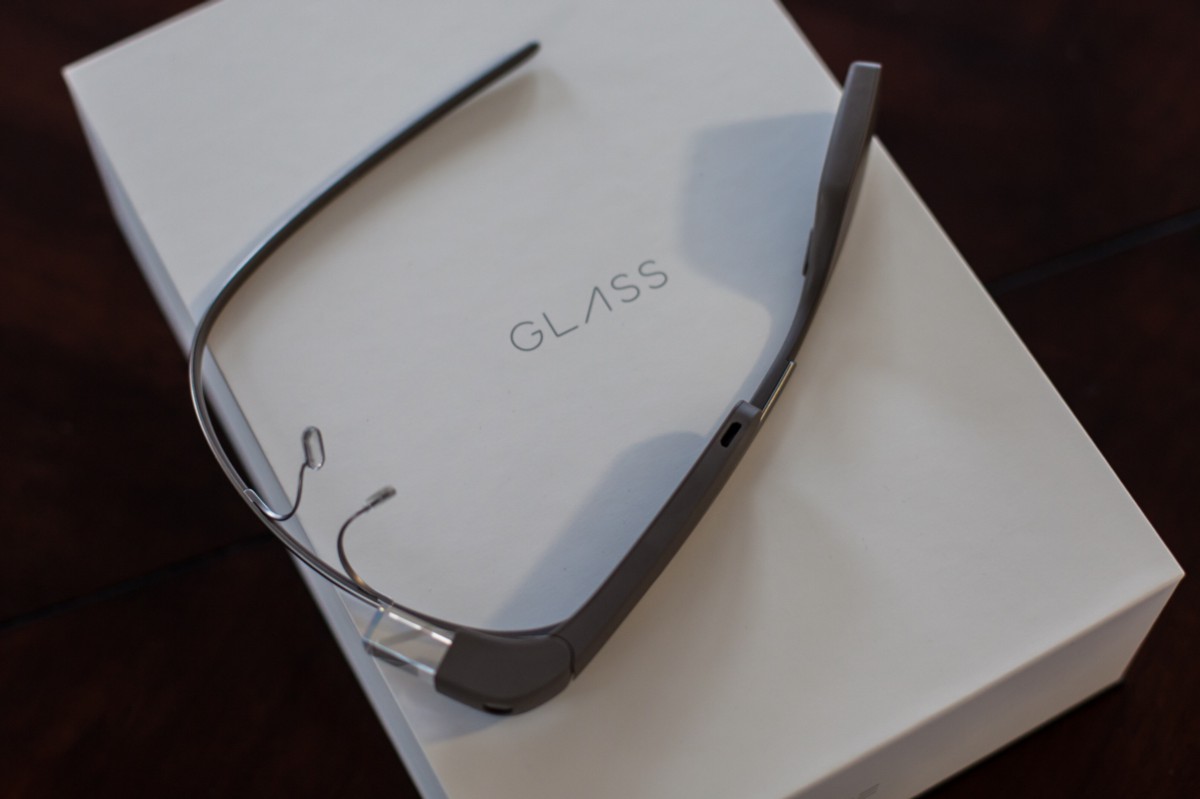01-google-glass-experience-multitasking-redefined.jpg